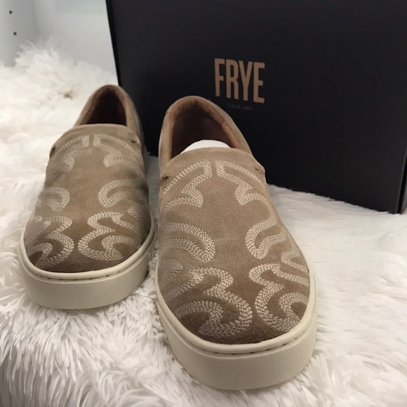 Frye Ivory slip on shoes - size 10 - Picture 4 of 7